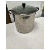 Stock Pot - 22qt