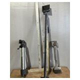 Carpet Stretchers, Drywall Square, Square, Tripod