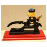 Iron Nut Cracker