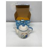 Natural Wonders Tea Pot