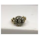 Vintage 14 K Gold White Saphire Ring size 7.5