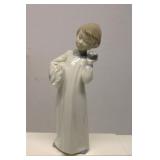 Nao by Lladro porcelain figurine Off to Bed
