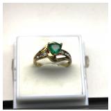 10K Gold Emerald Ring
