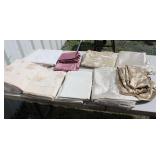 Full Size Sheets & Pillow Cases Lot