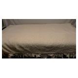 Mid Century White Chenille Bedspread Approx 106x66