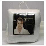 New Kathy Ireland Three-Piece King Comforter Set