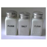 Vintage Hotpoint Range Shakers 5" Tall