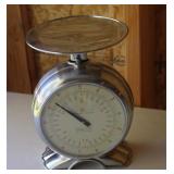 Bengt Ek Design 6.5 Lb kitchen scale