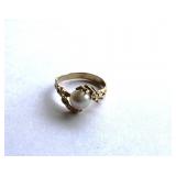 10K Gold Vintage Pearl Ring