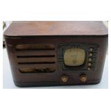 1930s Zenith Model 5R316 tube radio Needs Repair