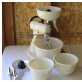 Vintage Hamilton Beach Mixer & Custard Bowls Works