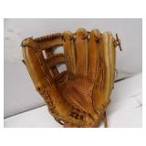 SSk DDPG-510 Baseball Glove