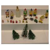 Vintage Cake Snow White Figures