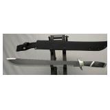 War Hunter Sawback Machete