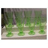 Hazel-Atlas Footed Tumbler Cloverleaf Green Dep.