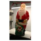 1968 Empire 47ï¿½ T Santa Claus Blow Mold Yard Art