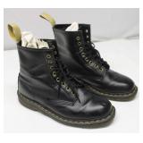 Doc Martens Air Wair Boots Black ( No Tag )