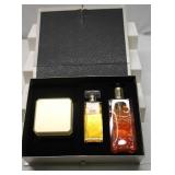 Mary Kay Elige gift set