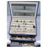 Fashion / Costume Jewelry & Jewelry Box Lot