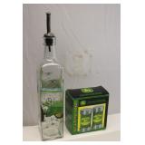 John Deere Bottle & Salt & Pepper Lot
