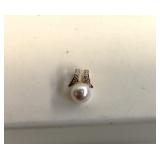 14K Gold Cultured Pearl Pendant