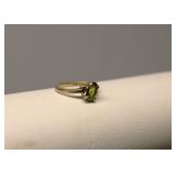 Vintage 10K Gold Peridot Ring