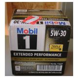 New Mobil 5W30 Synthetic Oil 6 Quarts