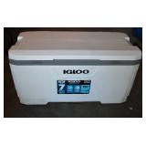 Igloo 150 Qt. Cooler ( Damage Corner )
