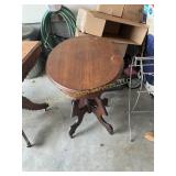 Victorian Eastlake Walnut Round Lamp Stand