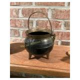 Antique Cast Iron Gypsy Kettle Pot With Bail Hande
