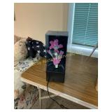 Vintage Fiber Optic Lighted Lily with Music Box