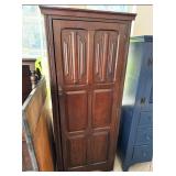 Oak Wardrobe with 2 Shelves