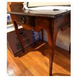 Milin Road Table