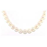 NO RESERVE. 36 inches Natural Pearl 9MM Necklace