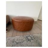 Round ottoman