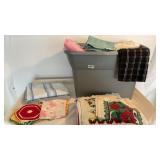 Miscellaneous lot of towels, bath towels, hand