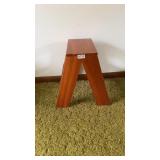 Wood step ladder
