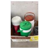 Water thermoses, one Pioneer