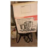 30 quart turkey fryer/burner and tank