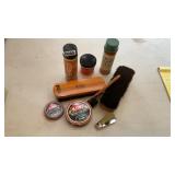 shoe polish set
