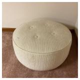 Round ottoman