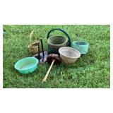 Set up garden baskets/2 stools
