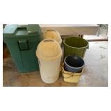 Garbage cans/buckets