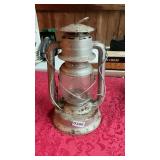 Vincent oil lantern