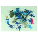 Lot of Plastic Civil War/Frontiersmen Figures
