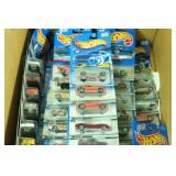 (80) Hot Wheels 2000 1st Edition Series