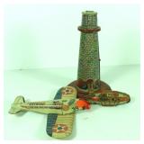 Vtg Marx Sky FlyerTower with 1 Zepplin &1 plane