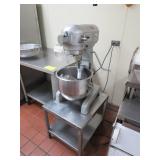 Hobart 20-quart Mixer With Bowl, Whip, Hook
