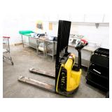 Hyster W45z-hd 4500lb Electric Pallet Jack