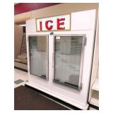 Leer Self-contained 2-door Ice Merchandiser